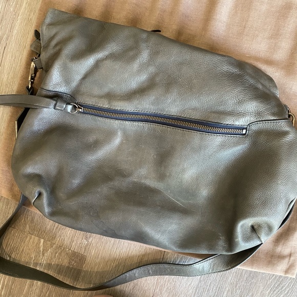 Foley & Corrina classic bucket bag - Picture 3 of 4